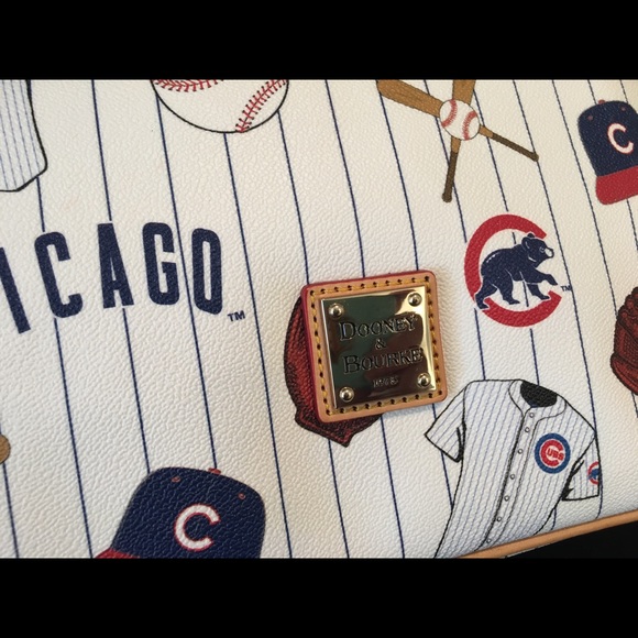 Dooney & Bourke Chicago Cub BAG Purse MLB BASEBALL - Picture 7 of 9